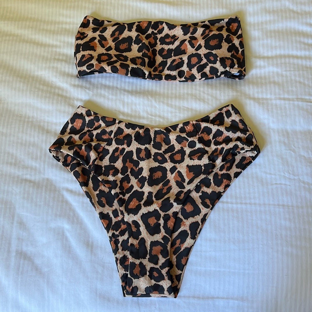 Zaful leopard print bikini set